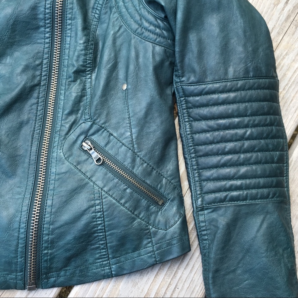 πHPπBLACK SWAN Vegan Leather Moto Jacket - Picture 2 of 8